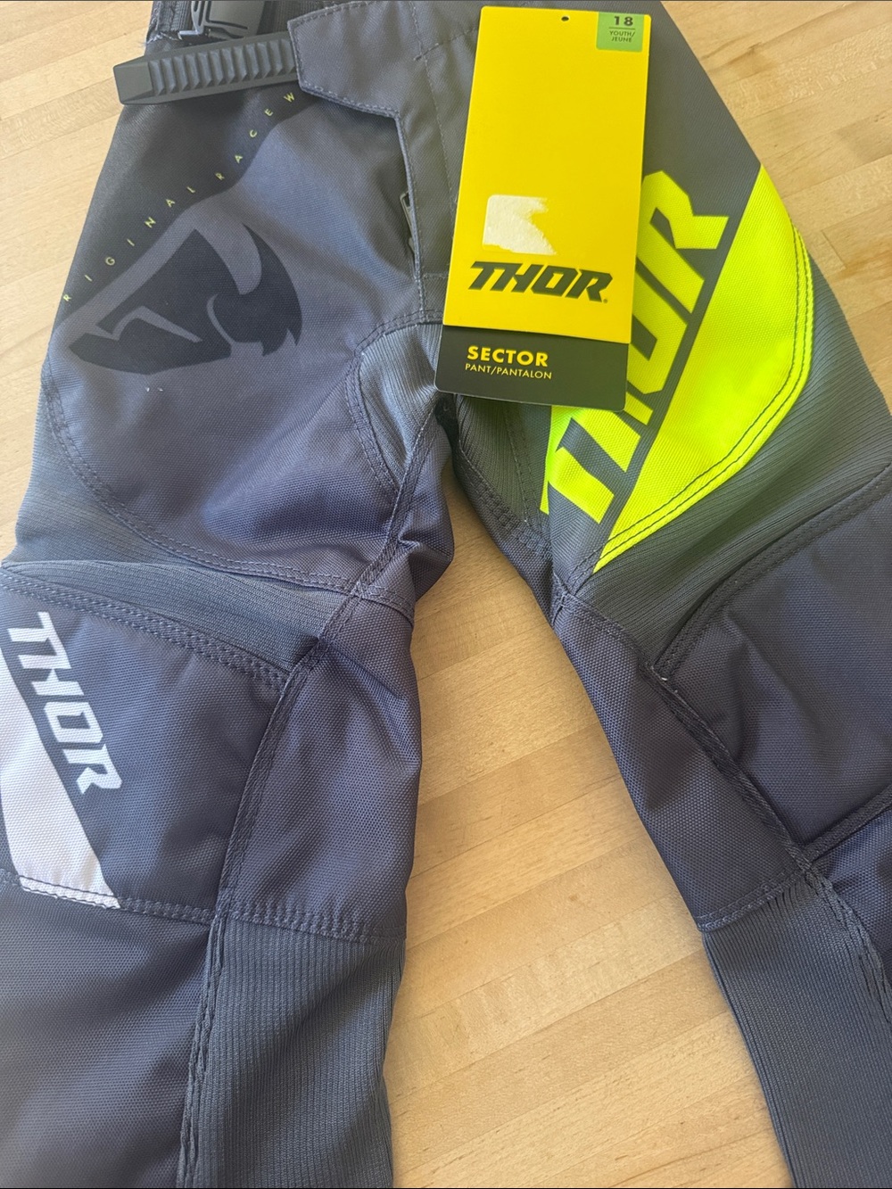 thor Gray Leggings with Neon Yellow Accents